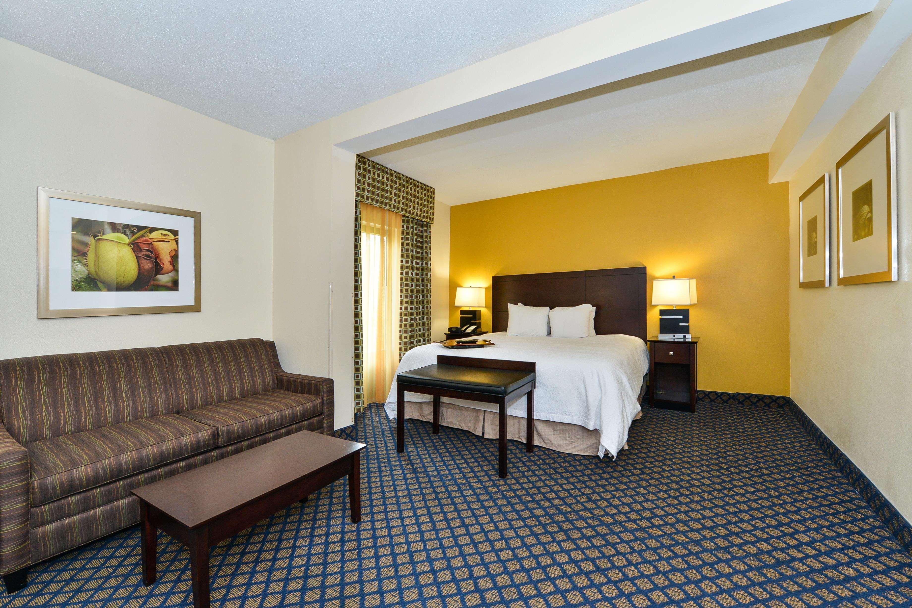 Hampton Inn Petersburg-Fort Gregg Adams מראה חיצוני תמונה