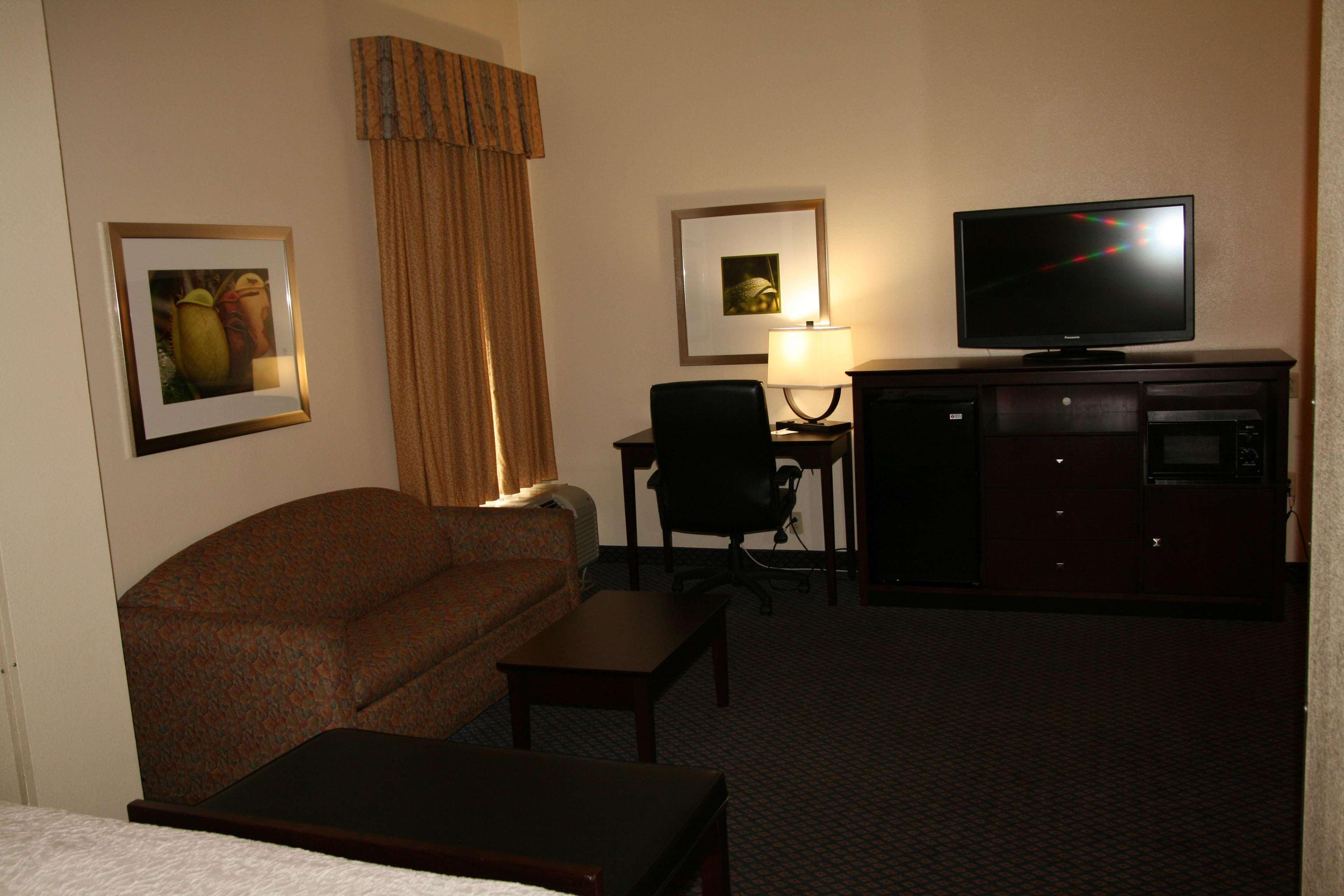 Hampton Inn Petersburg-Fort Gregg Adams מראה חיצוני תמונה