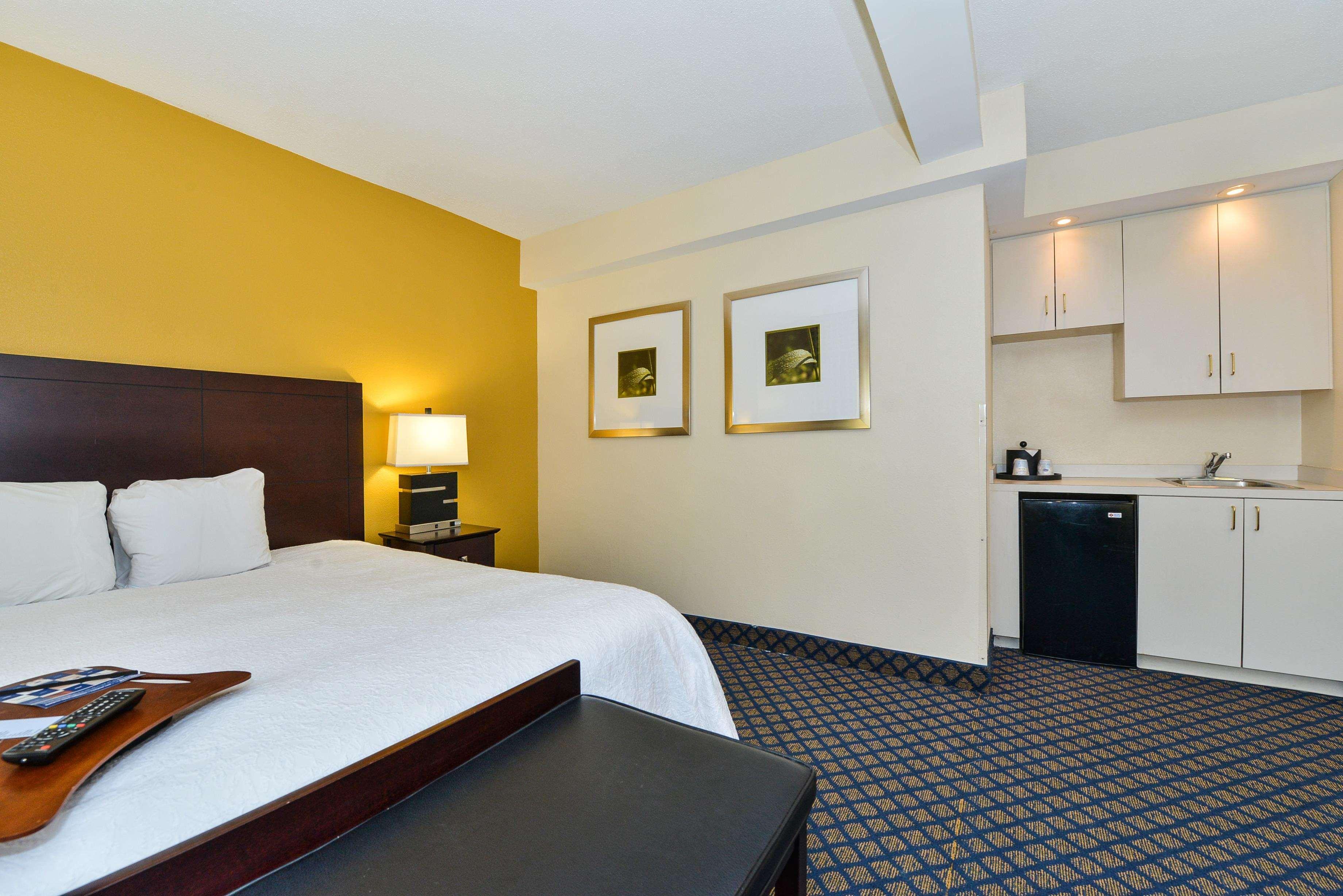 Hampton Inn Petersburg-Fort Gregg Adams מראה חיצוני תמונה