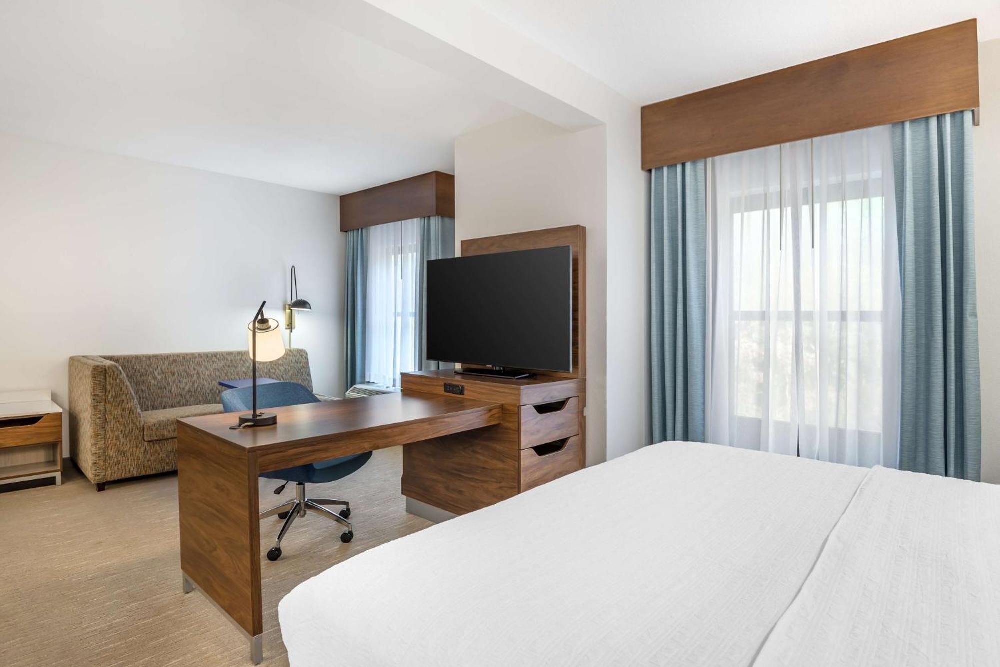 Hampton Inn Petersburg-Fort Gregg Adams מראה חיצוני תמונה