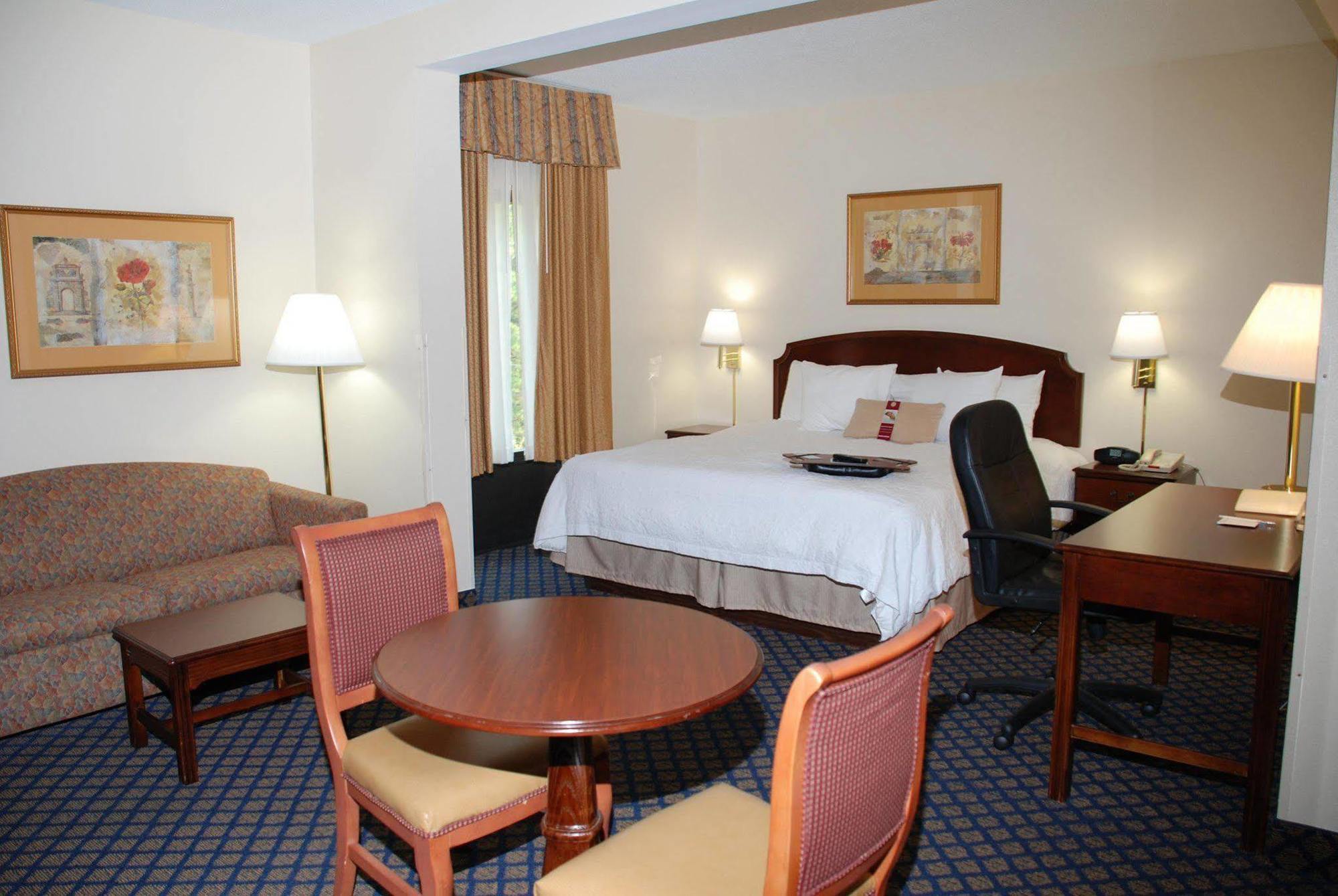 Hampton Inn Petersburg-Fort Gregg Adams חדר תמונה